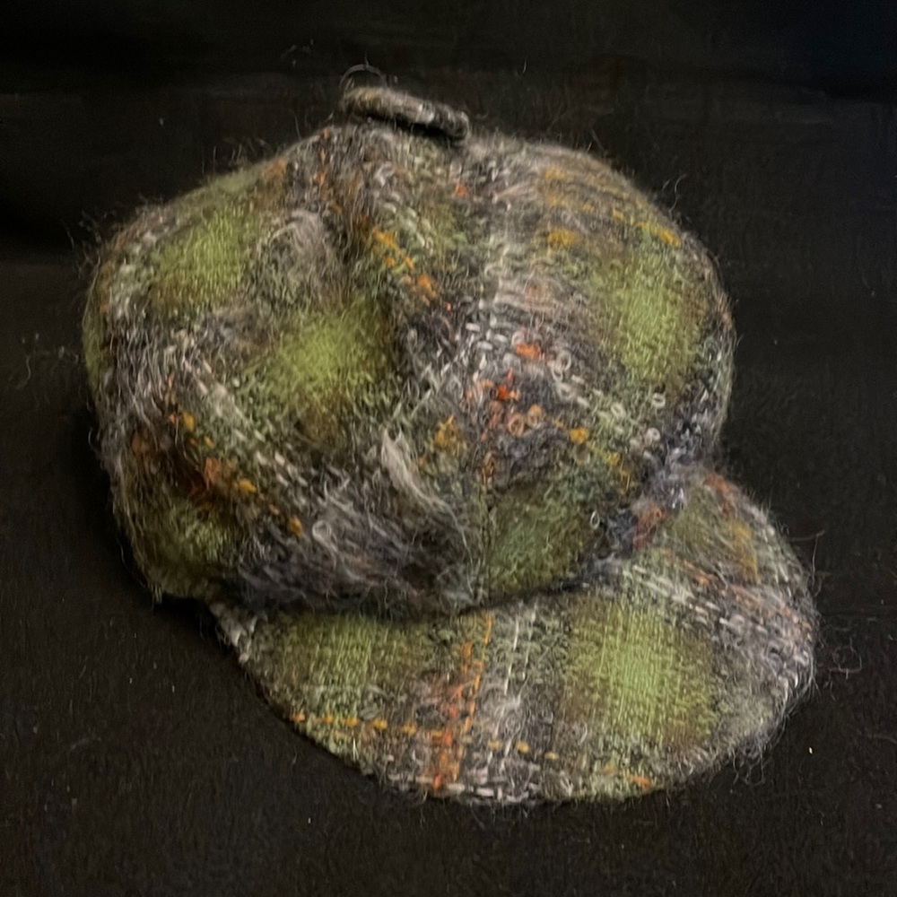 Lola wool messenger hat